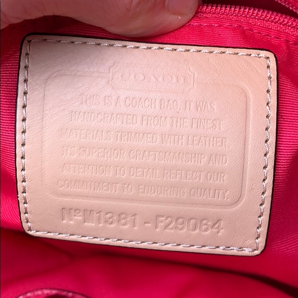 Coach Purse 🎉 - Picture 6 of 15